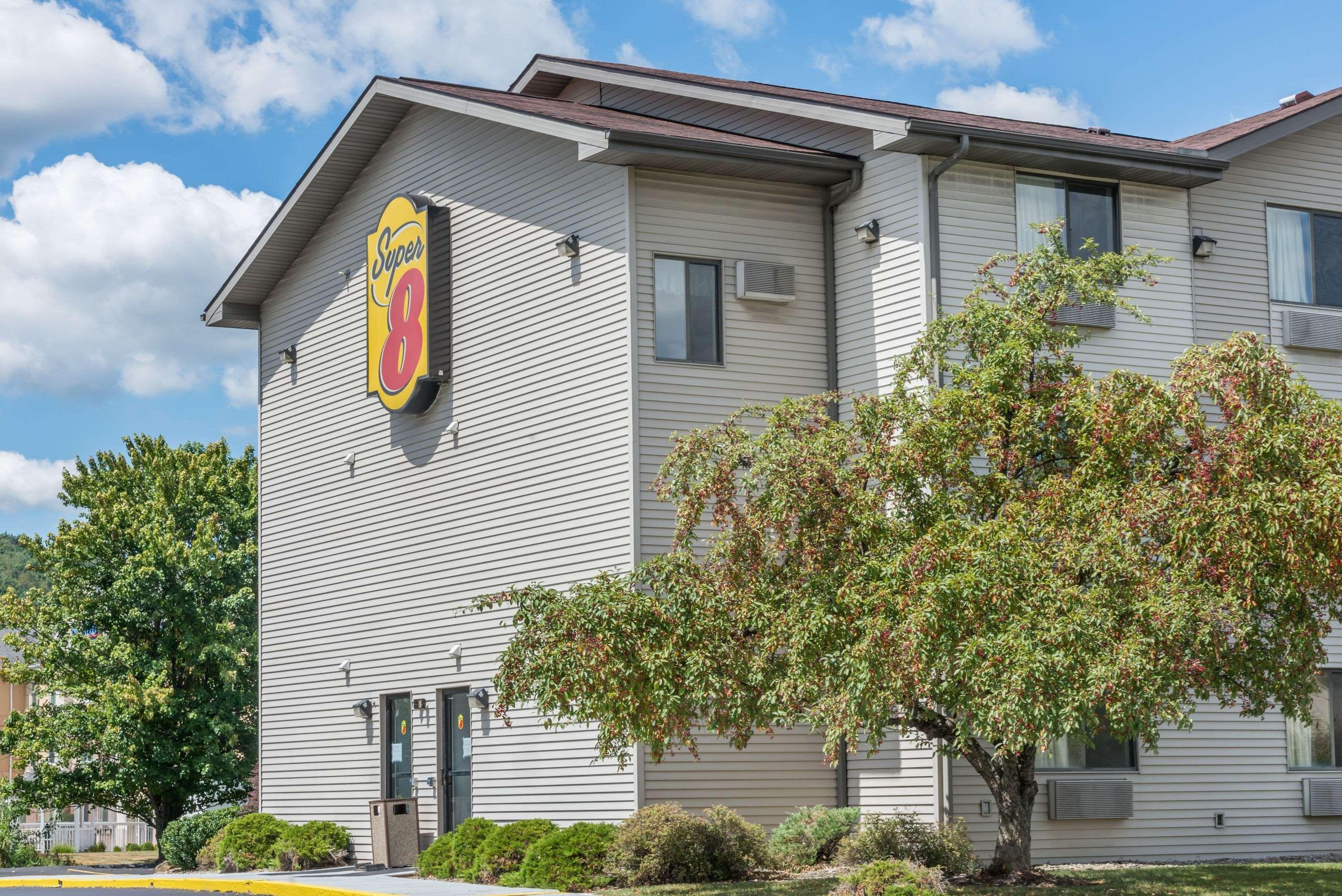 Super 8 By Wyndham New Stanton Exterior foto
