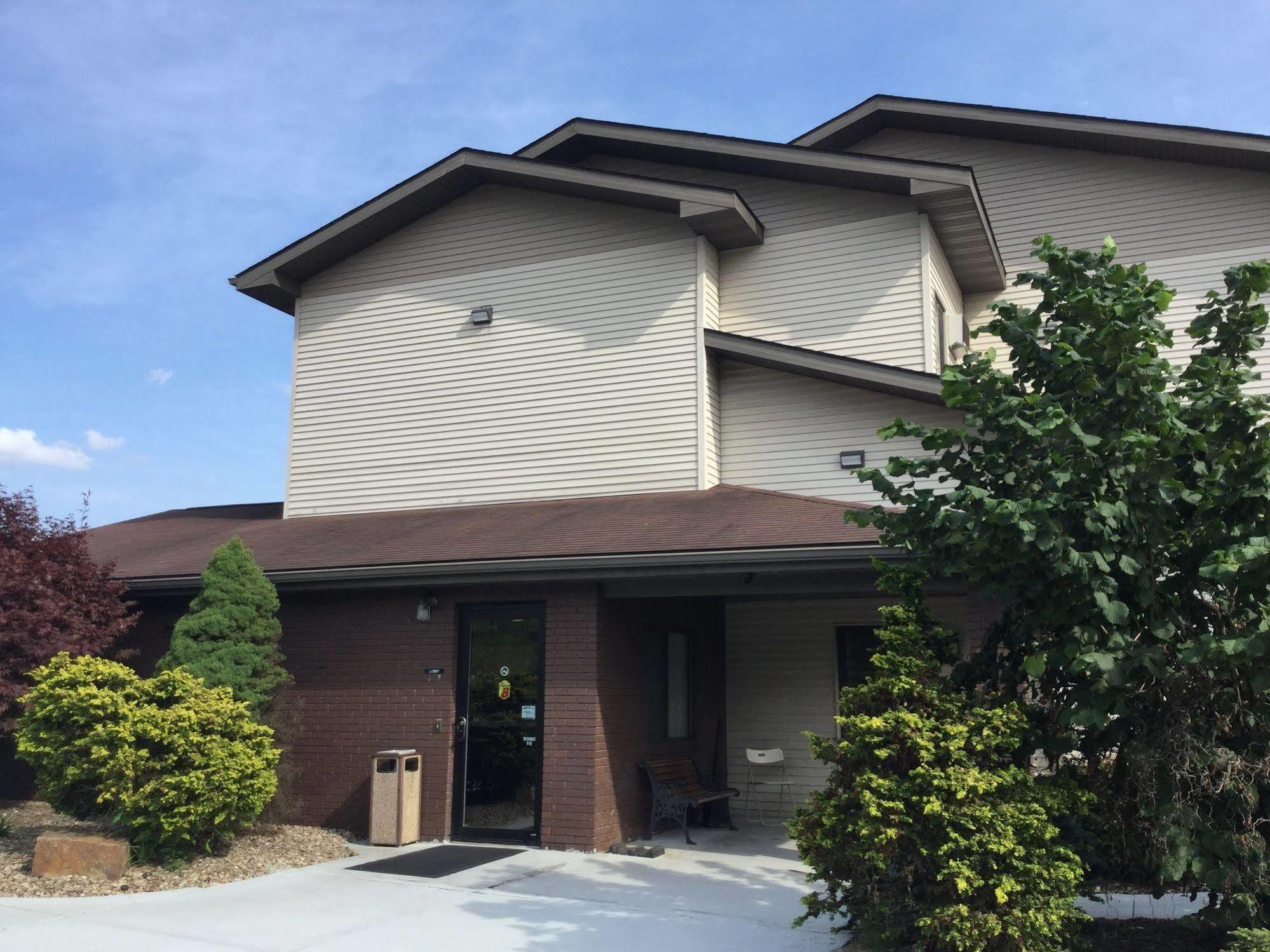 Super 8 By Wyndham New Stanton Exterior foto